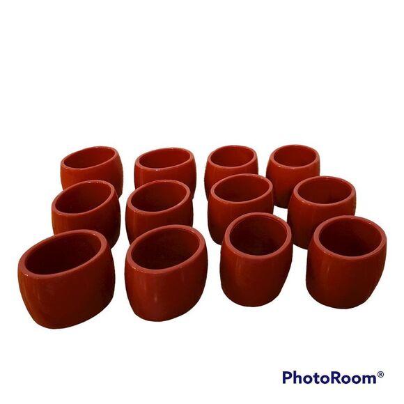 Oval Plastic Napkin Rings Set of Twelve Red 60s-70s Retro Vintage - Picture 1 of 10